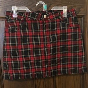 Plaid mini skirt